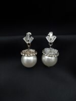 Elegant Pearl Round Earrings