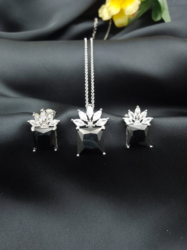 Silver Set (3 piece) - Image 4