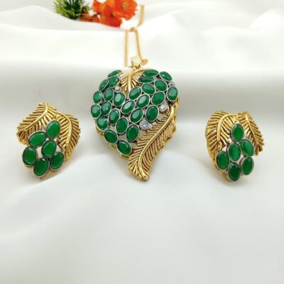 Exotic Emerald Pendant Set